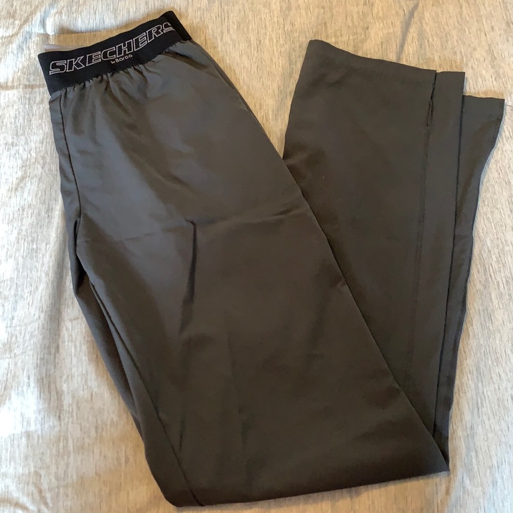 Grey Sketchers Scrub Bottoms Size small